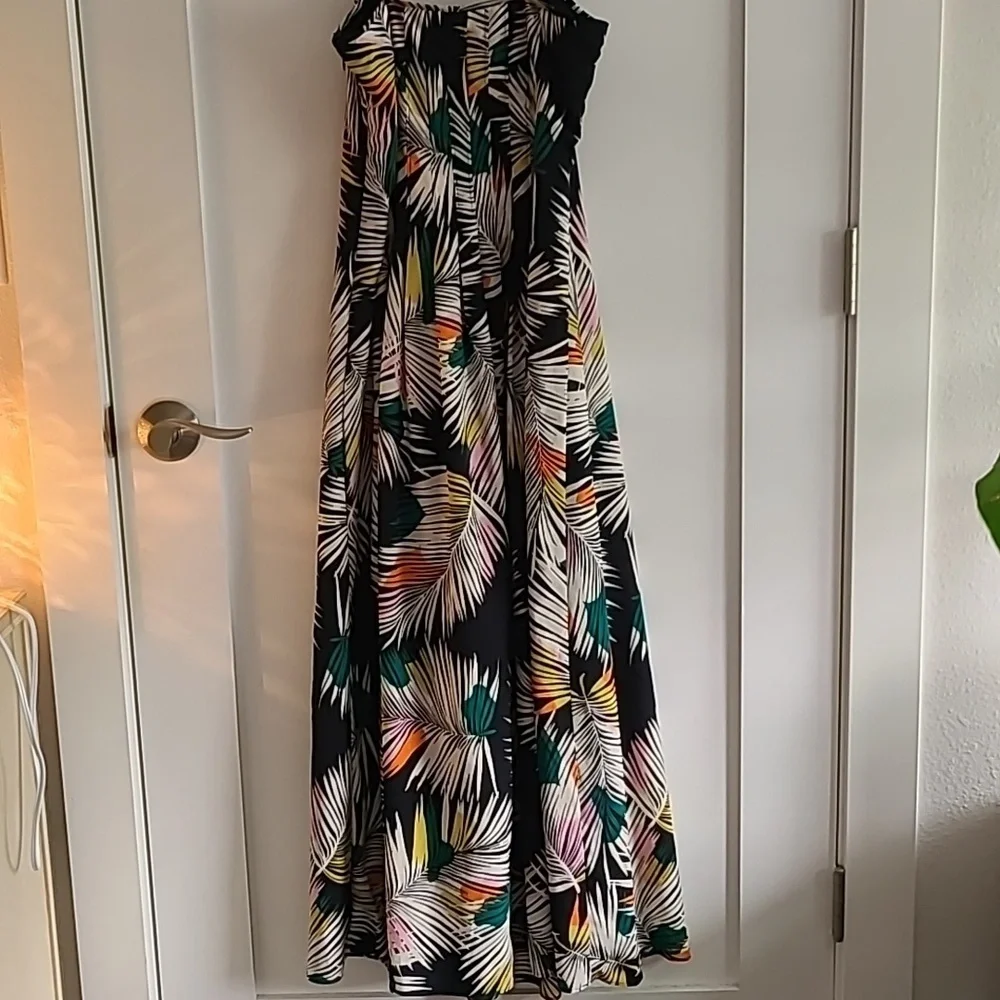 Banana Republic Tropical Dress​ - Picture 5 of 5